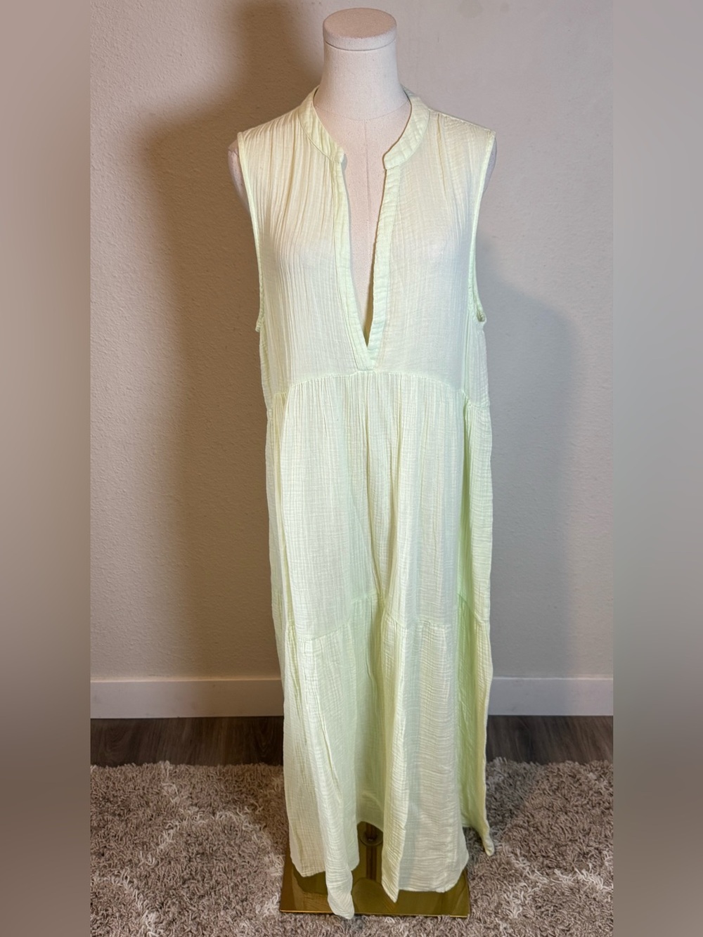 NWOT Celandine Cotton Gauze V-Neck Maxi Dress Pale Green size Large